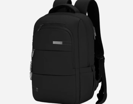 Safari Form Plus 2 32L Black Laptop Backpack with Easy Access Pockets